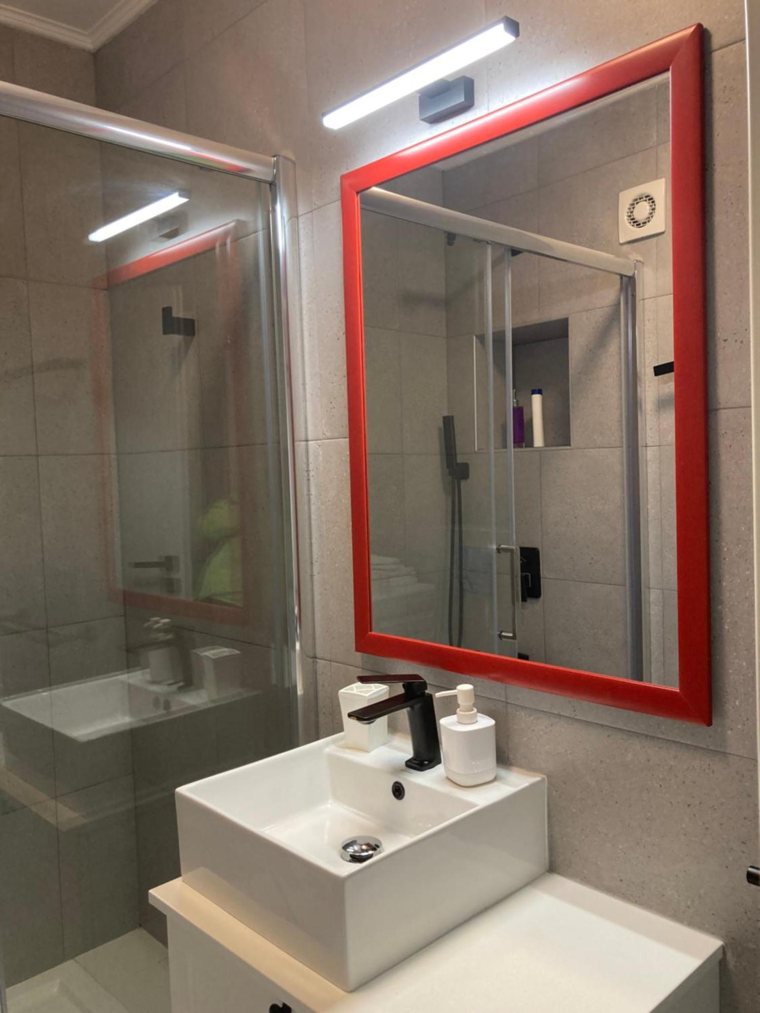 Apartamentul Max, Practic Si Confortabil Oradea Exteriér fotografie